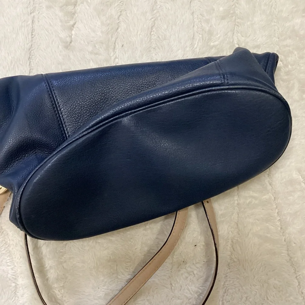 Michael Kors Navy Leather Tote with Tan Straps and Gold Charm - Picture 7 of 11